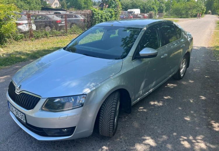 Škoda Octavia, 2015.gads, 1.4 Benzīns