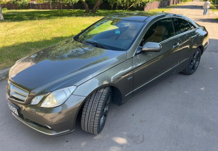 Mercedes Benz E350, 2009.gads, 3.0 Dīzelis Mercedes Benz E350, 2009.gads, 3.0 Dīzelis
