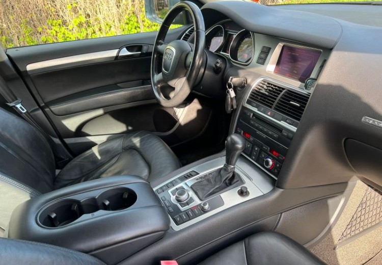Audi Q 7. 2007.gads. 3.0 Dīzelis