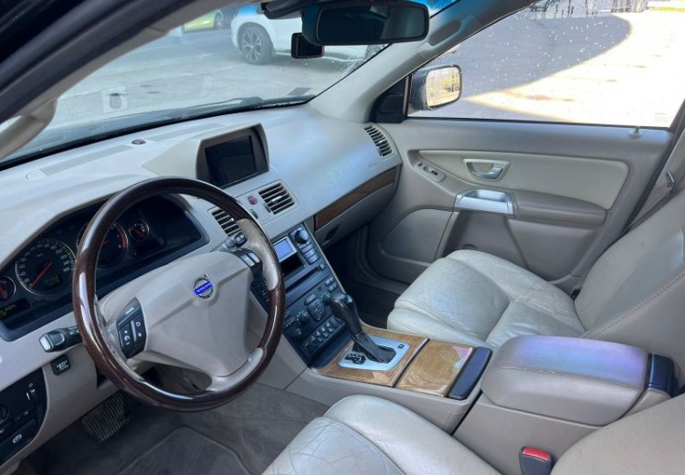 Volvo XC90. 2004.gads. 2.9 Benzīns/Gāze