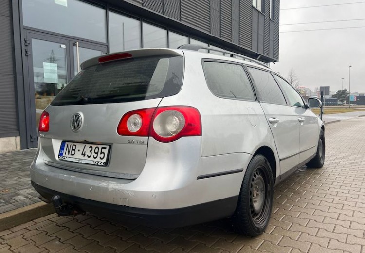 Volkswagen Passat B6, 2006.gads, 2.0 Dīzelis