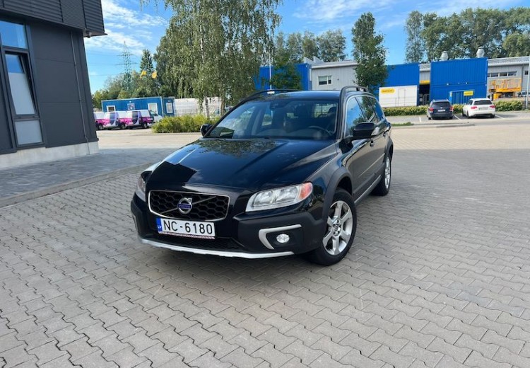 Volvo XC70, 2015.gads, 2.4 Dīzelis