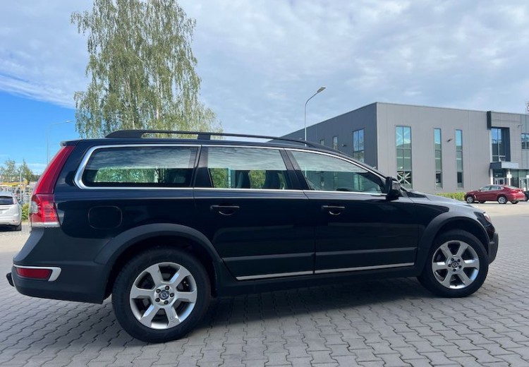 Volvo XC70, 2015.gads, 2.4 Dīzelis