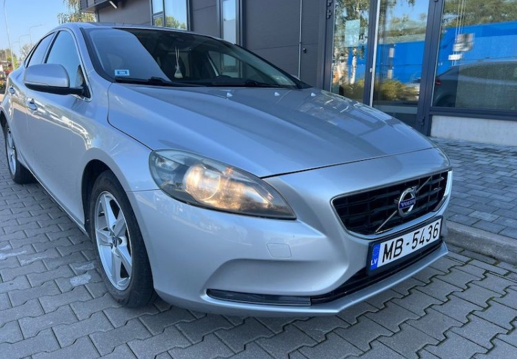 Volvo V40, 2014.gads, 2.0 Dīzelis