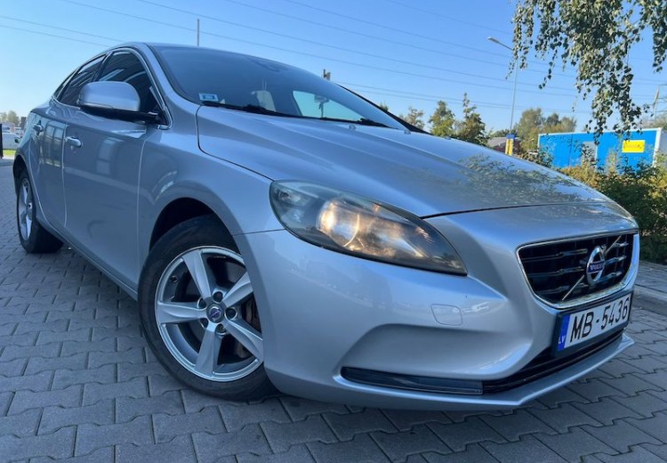 Volvo V40, 2014.gads, 2.0 Dīzelis