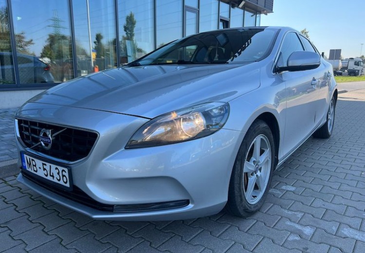 Volvo V40, 2014.gads, 2.0 Dīzelis