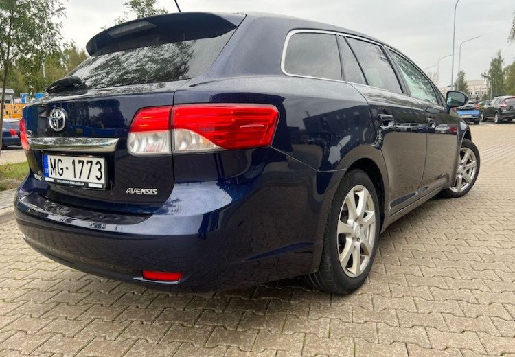 Toyota Avensis, 2012.gads, 2.2 Dīzelis