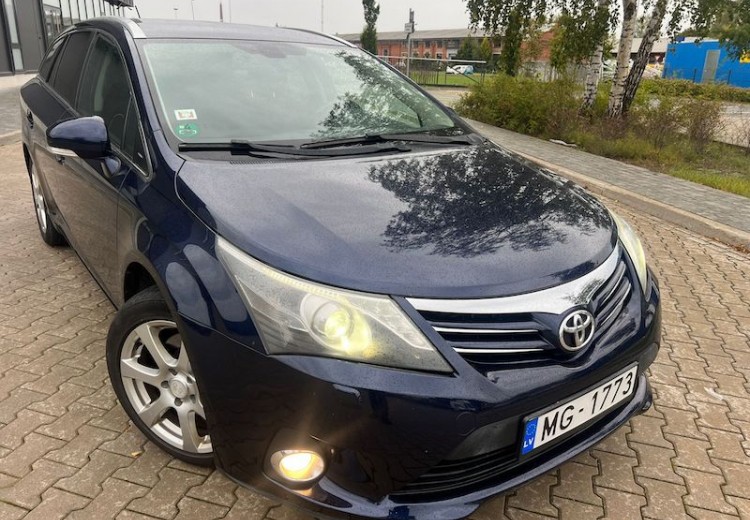 Toyota Avensis, 2012.gads, 2.2 Dīzelis