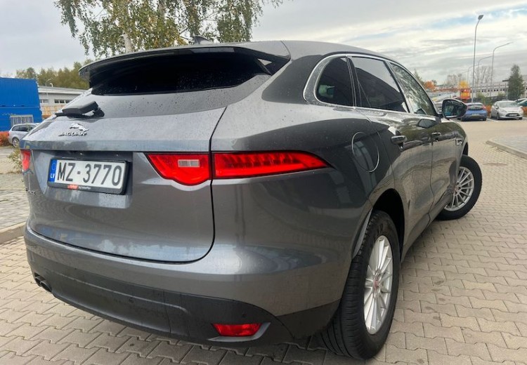 Jaguar F-Pace, 2016.gads, 2.0 Dīzelis