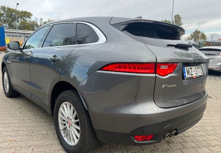 Jaguar F-Pace, 2016.gads, 2.0 Dīzelis