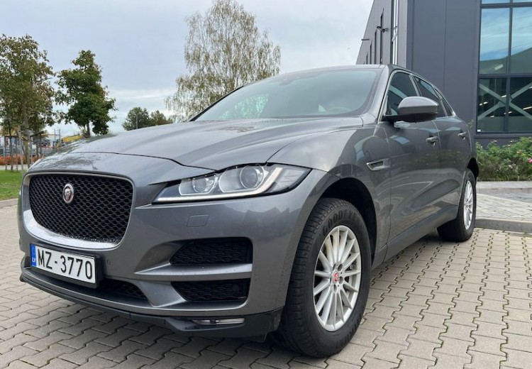 Jaguar F-Pace, 2016.gads, 2.0 Dīzelis