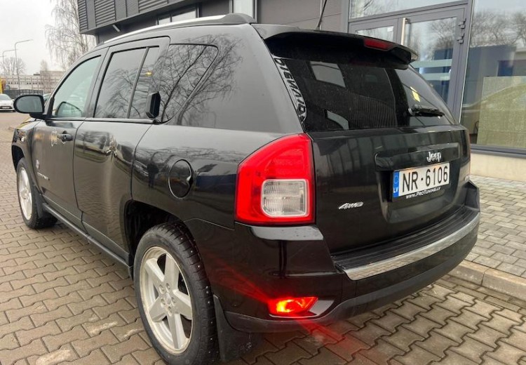 Jeep Compass, 2011.gads, 2.4 Benzīns