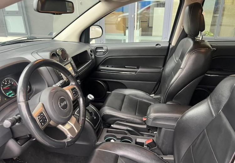 Jeep Compass, 2011.gads, 2.4 Benzīns