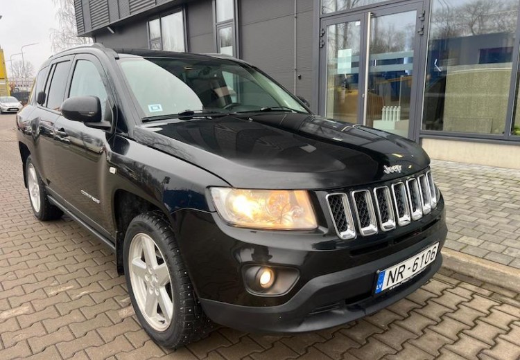 Jeep Compass, 2011.gads, 2.4 Benzīns