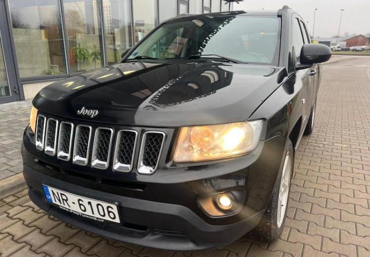 Jeep Compass, 2011.gads, 2.4 Benzīns