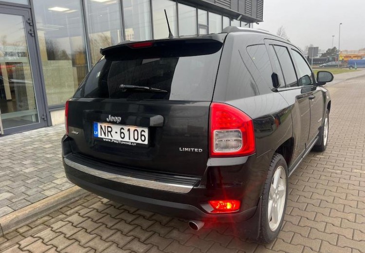 Jeep Compass, 2011.gads, 2.4 Benzīns