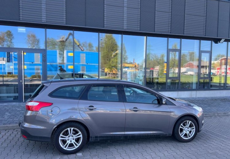 Ford Focus, 2012.gads, 1.6 Benzīns Ford Focus, 2012.gads, 1.6 Benzīns