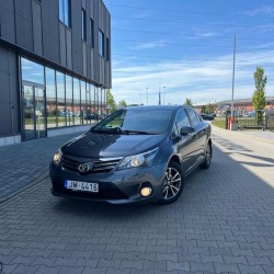 Toyota Avensis, 2014.gads, 1.8 Benzīns