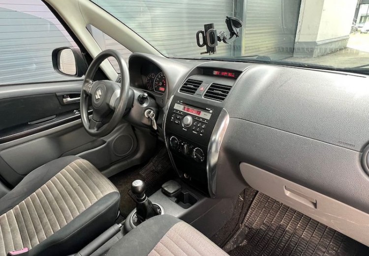 Suzuki SX4, 2008.gads, 1.6 Benzīns Suzuki SX4, 2008.gads, 1.6 Benzīns