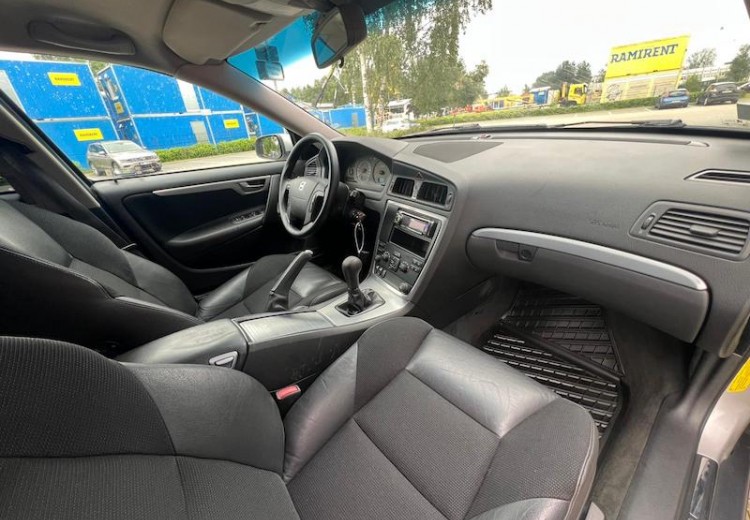 Volvo V70, 2006.gads, 2.4 Dīzelis