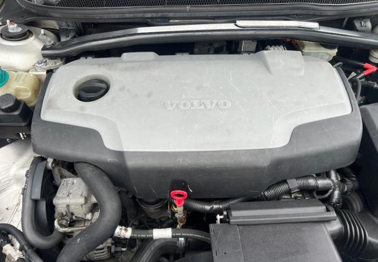 Volvo V70, 2006.gads, 2.4 Dīzelis