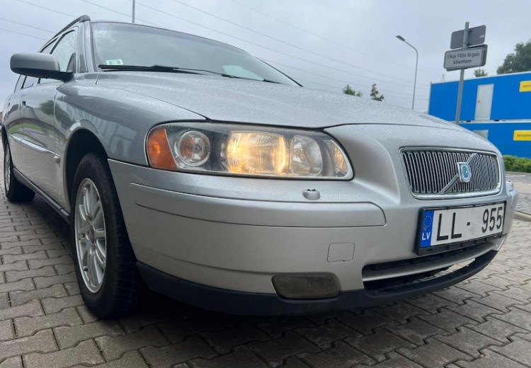 Volvo V70, 2006.gads, 2.4 Dīzelis