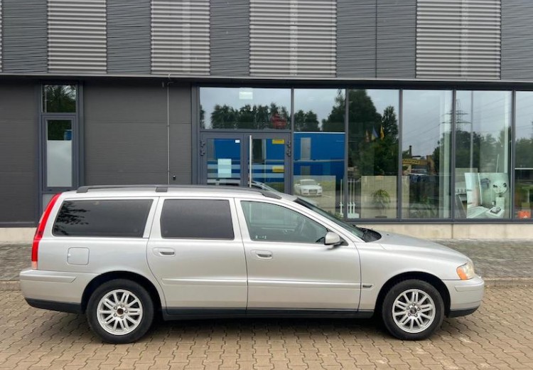 Volvo V70, 2006.gads, 2.4 Dīzelis