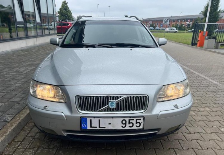 Volvo V70, 2006.gads, 2.4 Dīzelis