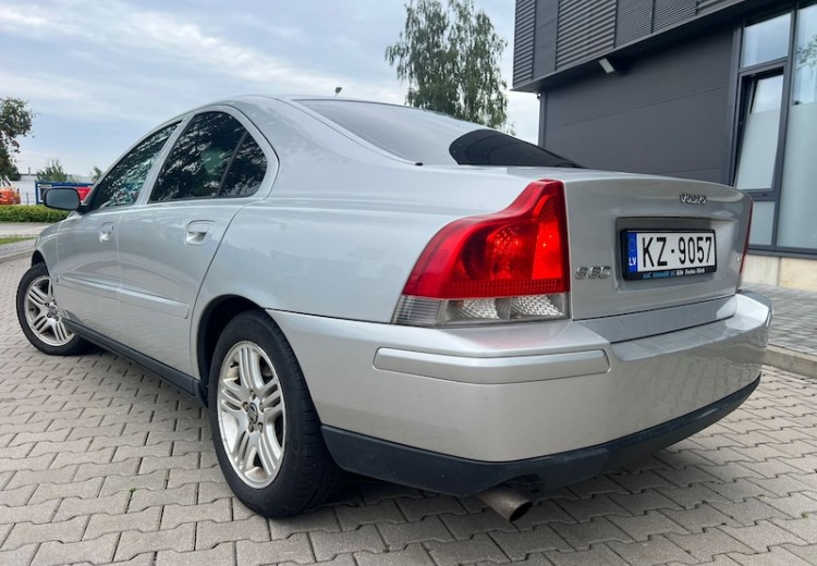 Volvo S60, 2008.gads, 2.4 Dīzelis Volvo S60, 2008.gads, 2.4 Dīzelis